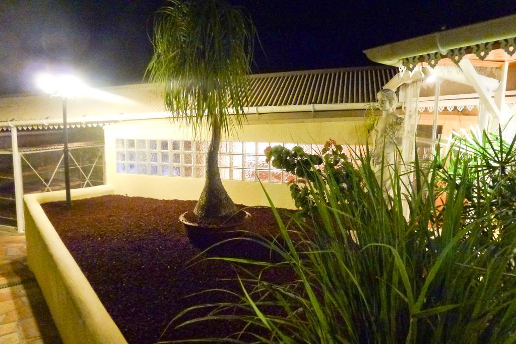 La Residence Des Cafeiers - Le Tampon (Adults Only) Bagian luar foto