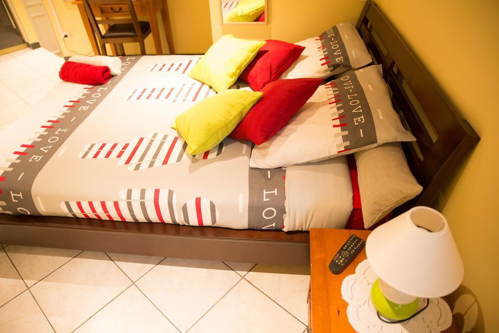 La Residence Des Cafeiers - Le Tampon (Adults Only) Bagian luar foto