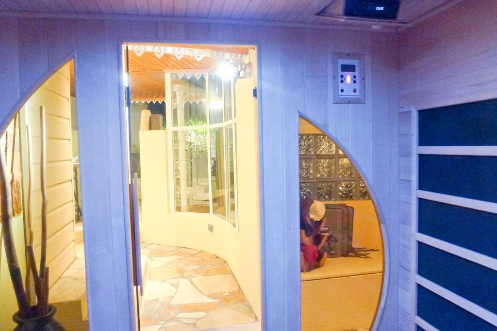 La Residence Des Cafeiers - Le Tampon (Adults Only) Bagian luar foto